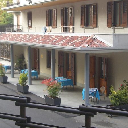 Albergo Il Castellino Boario Terme Eksteriør bilde