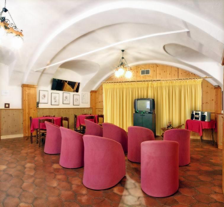 Albergo Il Castellino Boario Terme Eksteriør bilde