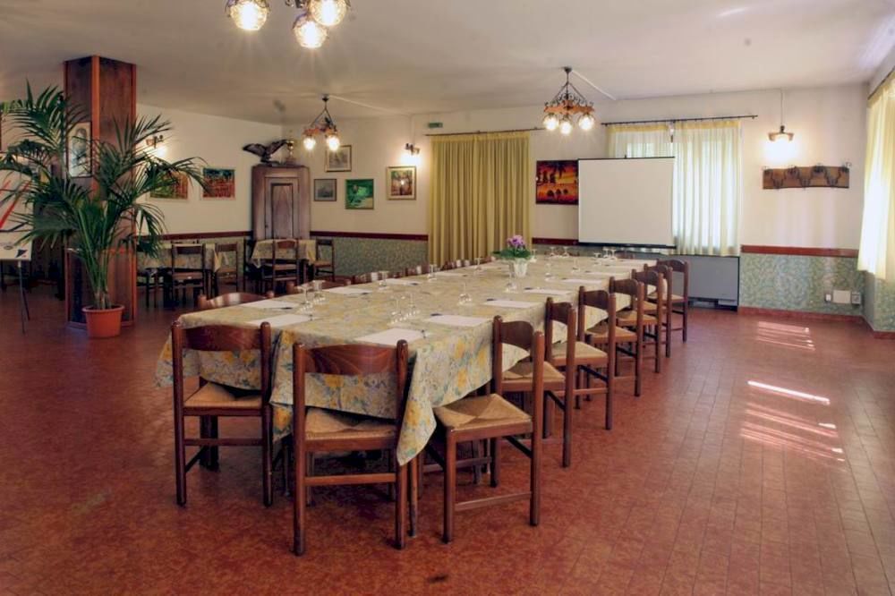 Albergo Il Castellino Boario Terme Eksteriør bilde
